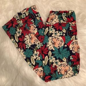 LuLaRoe Buttery Soft Santa Leggings